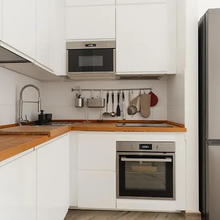 Guesthost - Lovely Flat Near Frattini M4 Lejlighed *